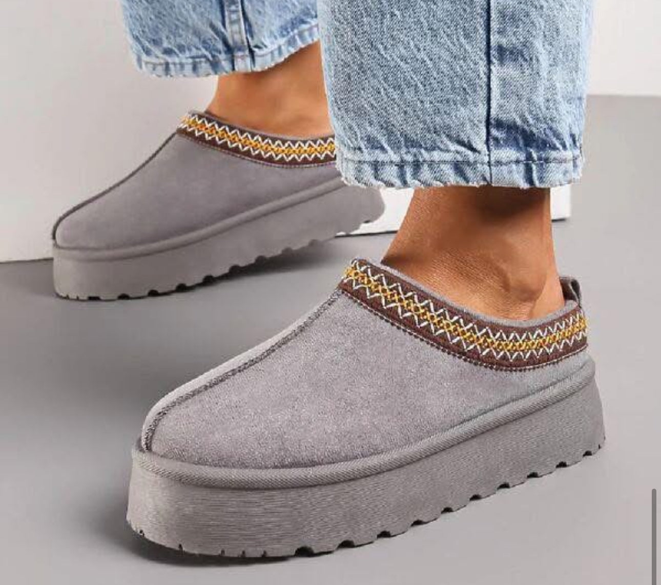 Aztec Mules - Grey