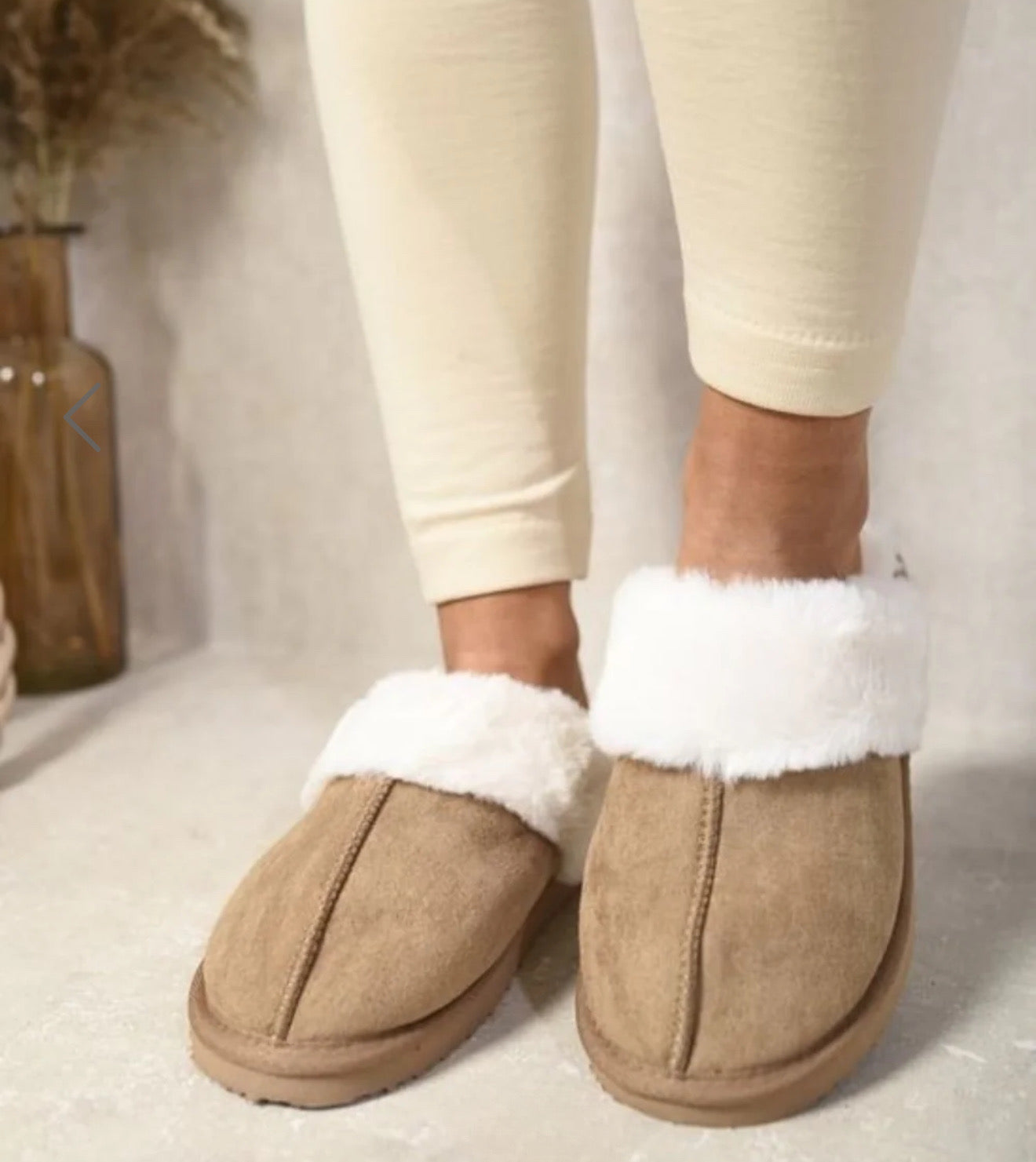 Fluffy Slippers - Camel