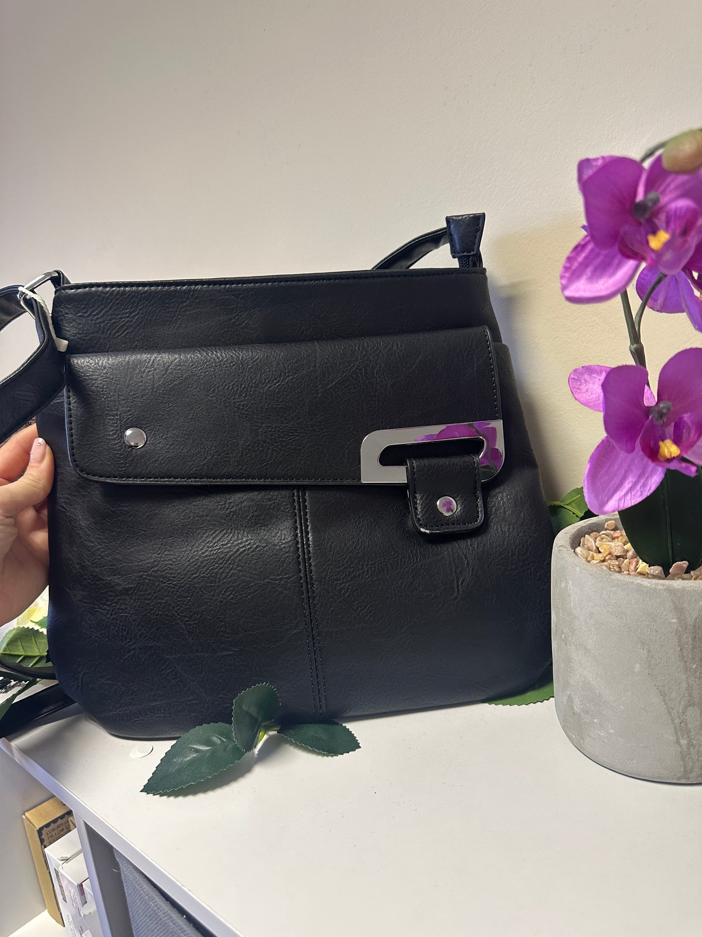 Crossbody Bags - Black