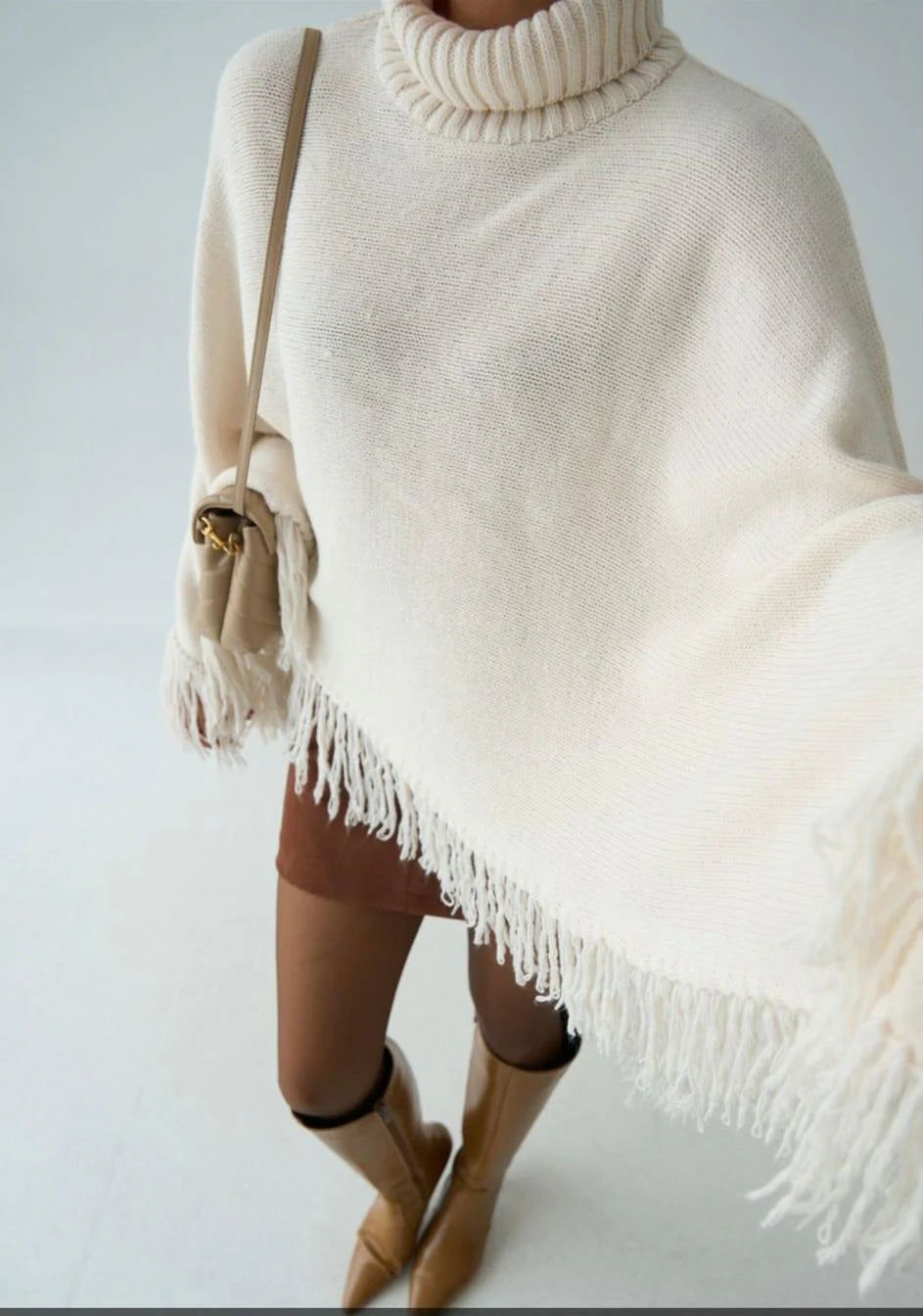 Knitted Poncho - Cream