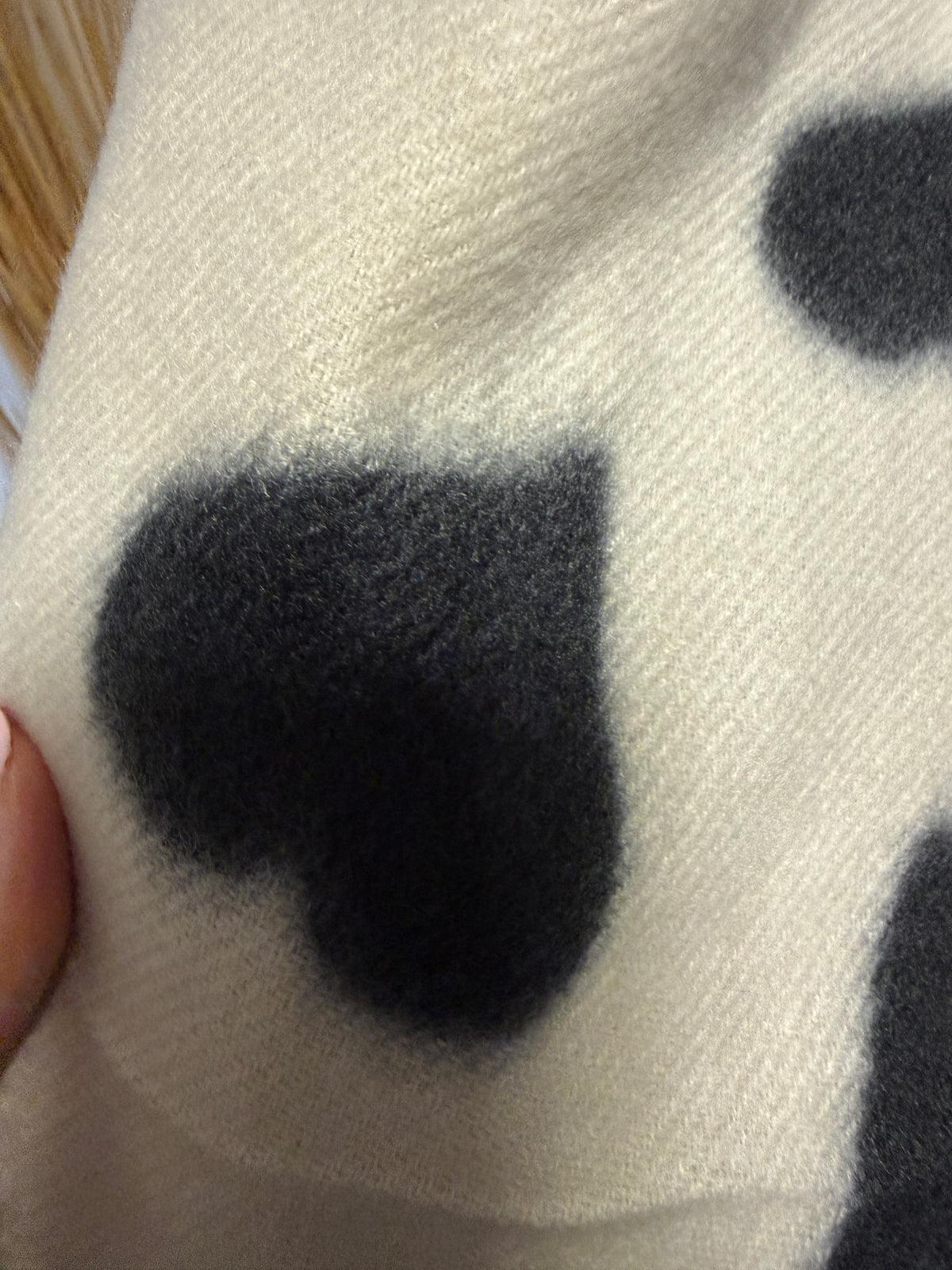 Heart Scarves - Black