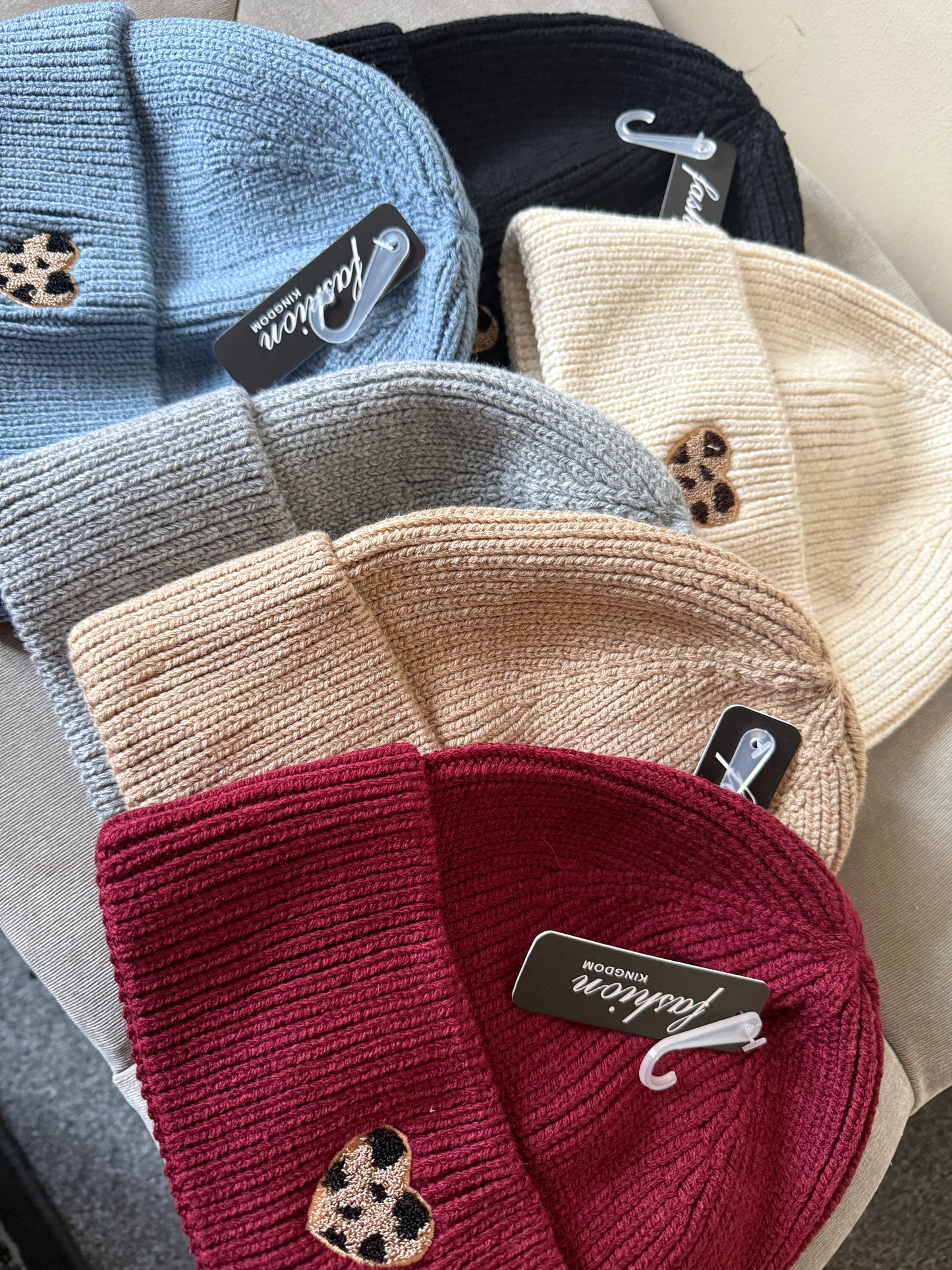 Animal Print Beanie Hat - Black