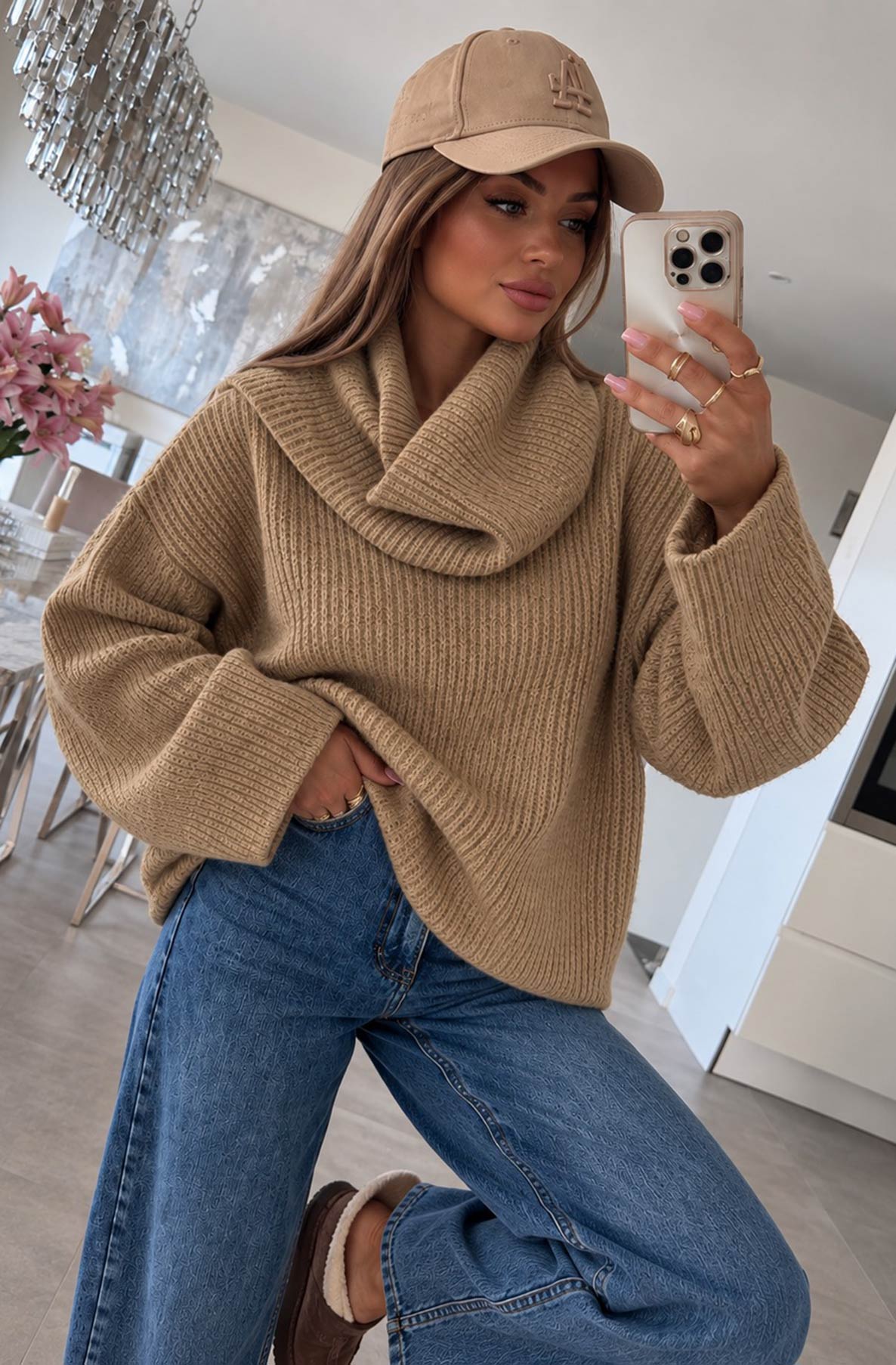 Oversized Knitted Jumper - Camel