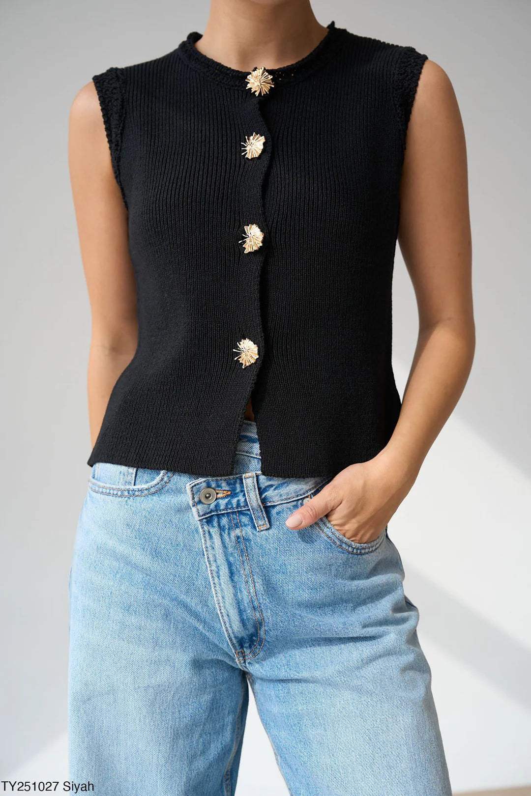 Knitted Vests - 2 colours