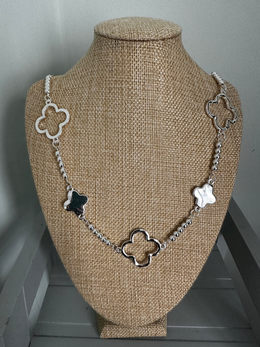 Clover Long Necklace - Silver