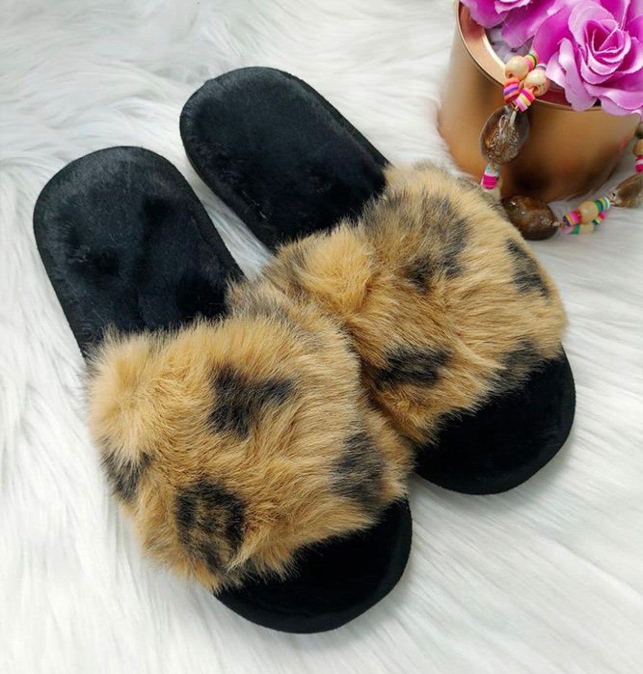 Monochrome Slippers - 2 colours