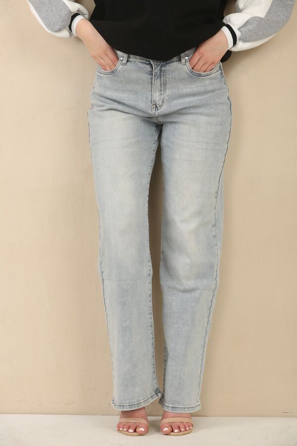 Denim Wash Jeans - Light