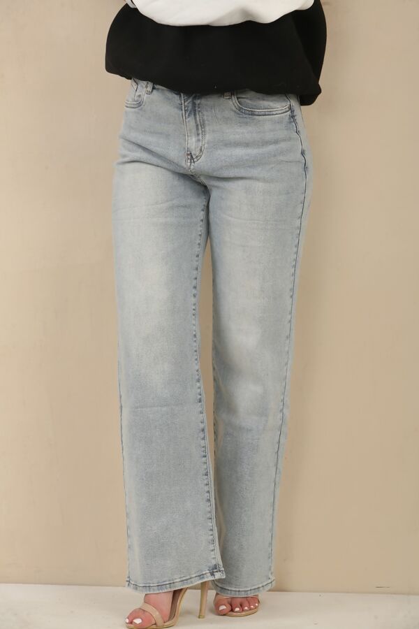 Denim Wash Jeans - Light