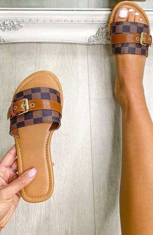 Louie Checked Sandals - Brown