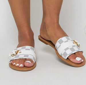 Louie Checked Sandals - White